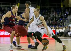 包含欧冠赛程吃紧，巴塞罗那窗口期状态回暖，悬念犹存，球探报告显示潜力的词条-九游体育